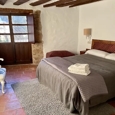Alojamiento Rural Font Del Roser