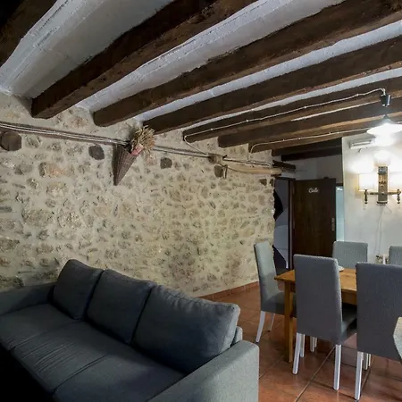 Holiday home Alojamiento Rural Font Del Roser